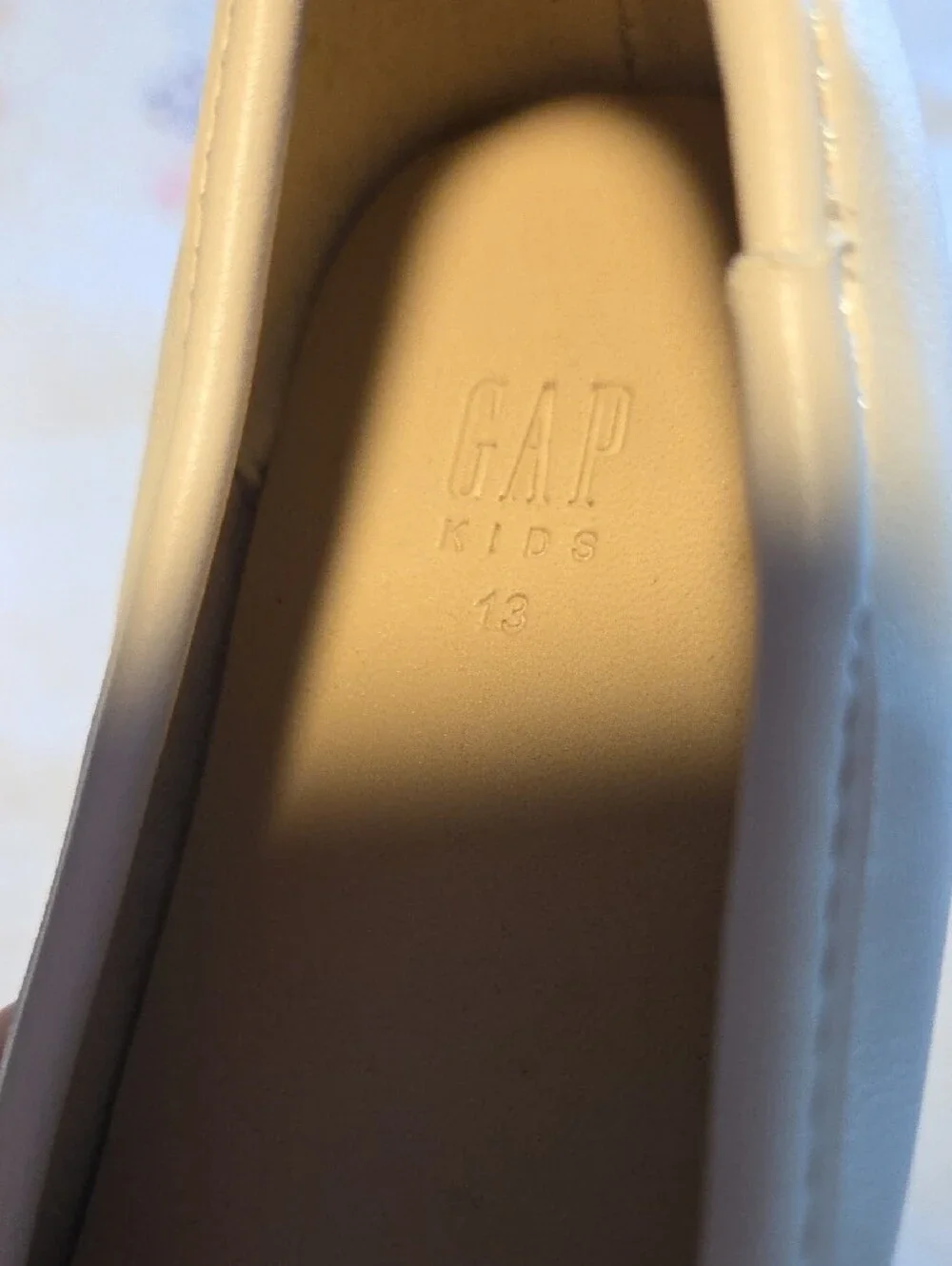 GAP Girl's Light Beige Round-Toe Ballet Flats